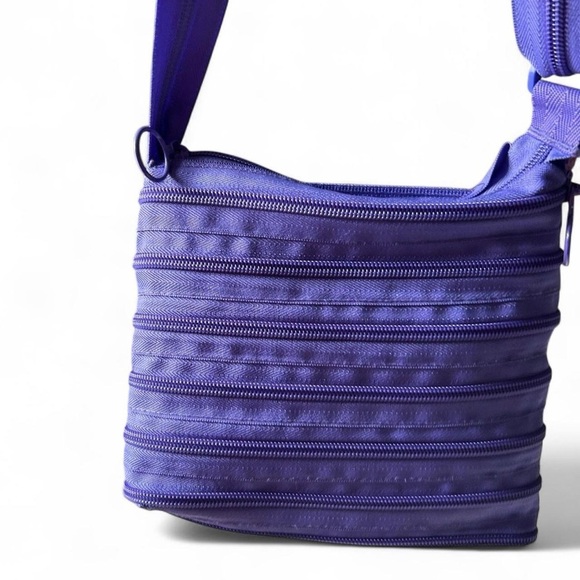 ZIPIT Purple Monster Face Crossbody Bag – Fun & Functional Zipper Purse - Picture 7 of 7